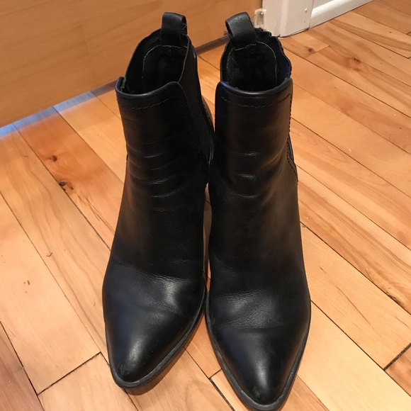 Wishbone Collection (Browns) leather boots - Picture 7 of 8